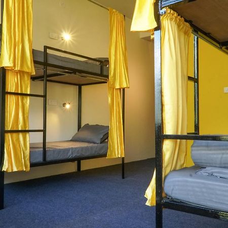 Firefly Hostel Manāli Exterior foto