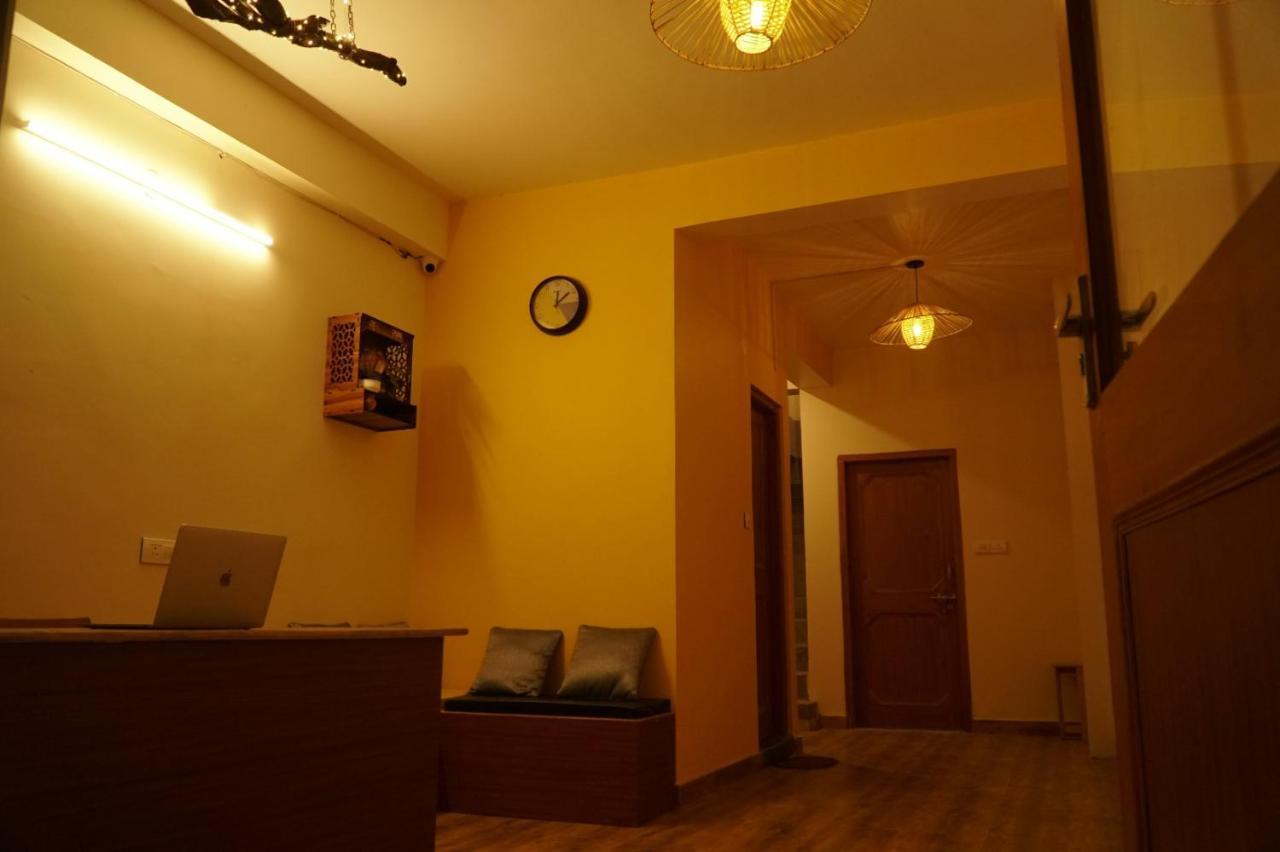 Firefly Hostel Manāli Exterior foto